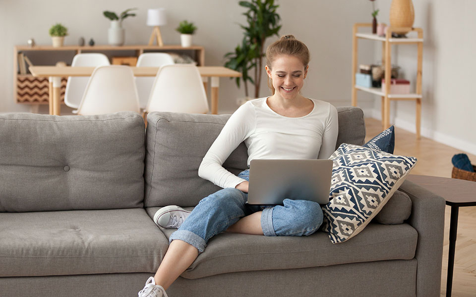 το-71-των-ελλήνων-έκανε-χρήση-του-διαδικ-2381332