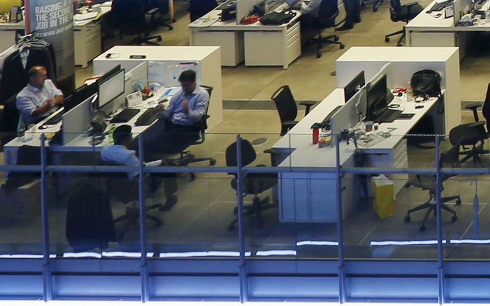 εκ-περιτροπής-εργασία-αντί-συν-εργασ-2385295