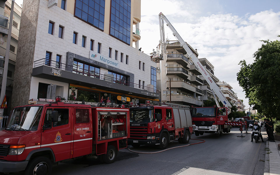 θεσσαλονίκη-γυναίκα-εγκλωβίστηκε-σε-2382100