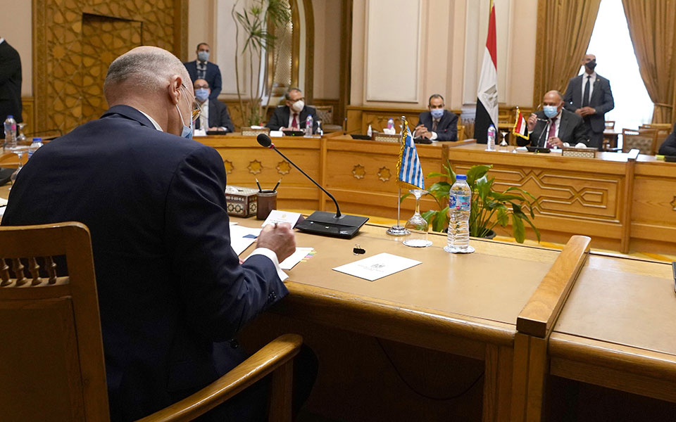 ν-δένδιας-ξαναπιάσαμε-το-νήμα-της-διαπ-2383753