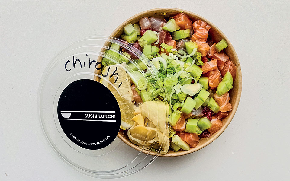 σούσι-στο-γραφείο-2383542