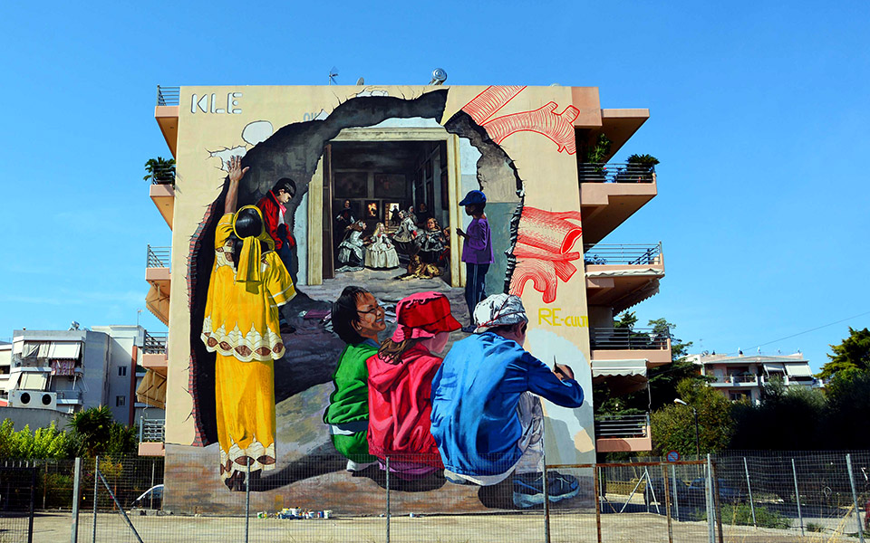 η-πάτρα-αγαπάει-την-street-art-2382776