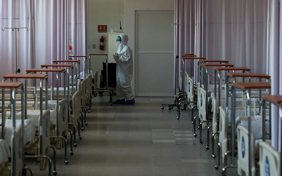 κορωνοϊός-η-ευρώπη-εκπαιδεύει-έναν-σ-2384228
