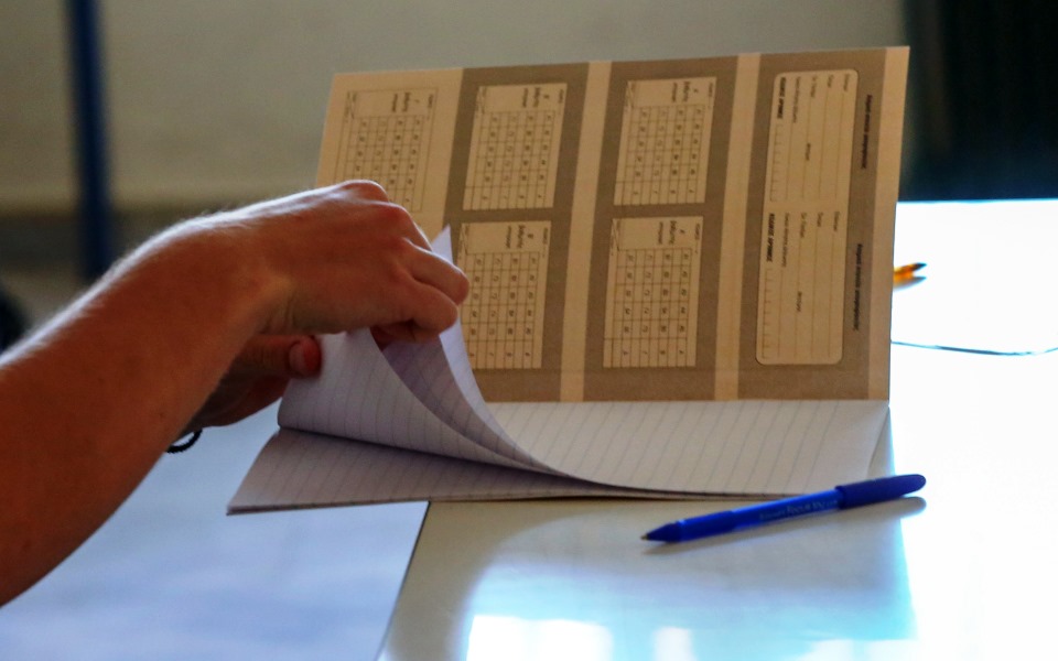 πανελλαδικές-σχολιασμός-των-θεμάτων-2383781