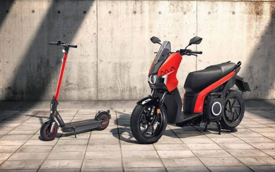seat-mo-escooter-125-και-seat-mo-ekickscooter-65-2383506