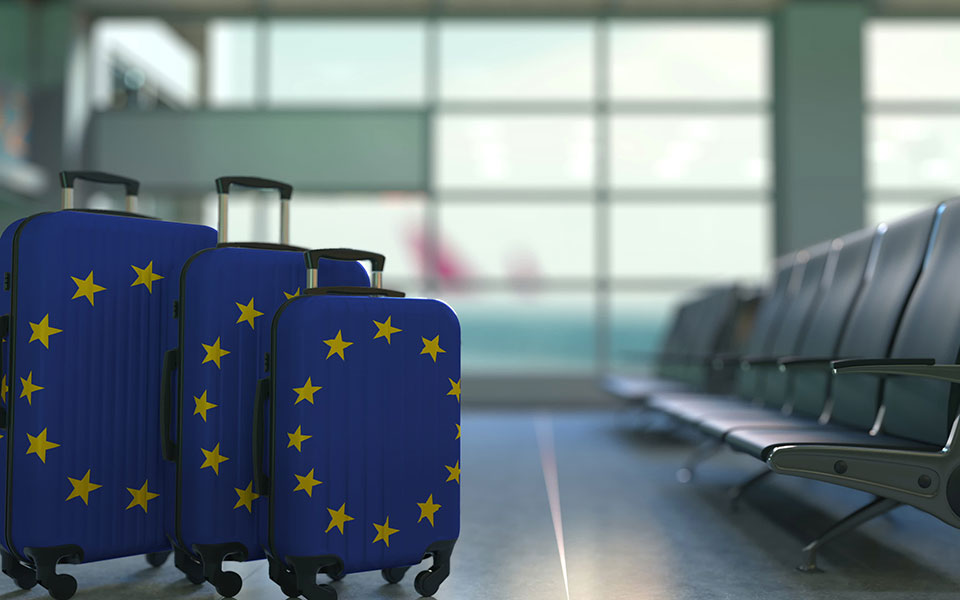 σταδιακό-άνοιγμα-των-εξωτερικών-συνό-2382375