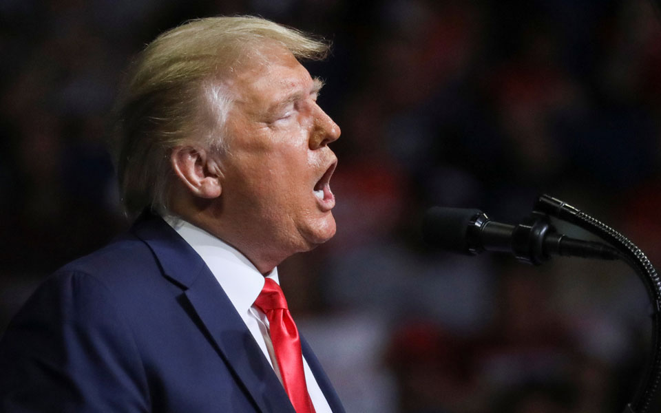 τραμπ-oσοι-καταστρέφουν-μνημεία-των-ηπ-2384445