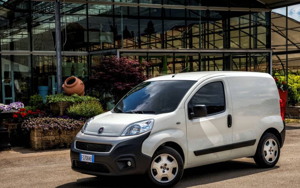 fiat-professional-fiorino-τιμή-2383145