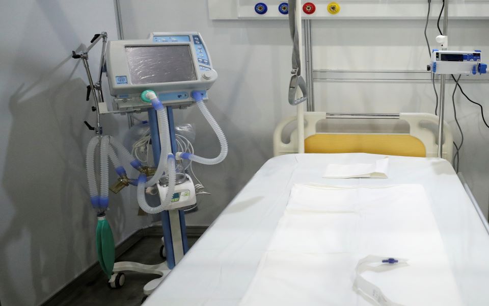 ρωσία-ανακαλούνται-οι-αναπνευστήρες-ave-2382427