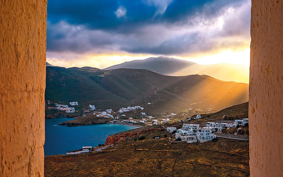 οι-ρομαντικές-ψυχές-πάνε-αστυπάλαια-2390436