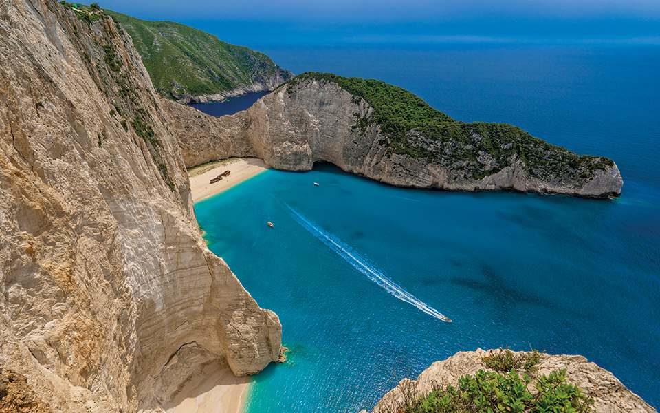 η-ζάκυνθος-έχει-ακόμα-μυστικά-2390738