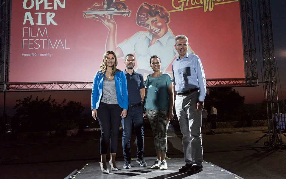 staysafe-απολαυστικό-σινεμά-κάτω-από-τα-αστέ-2386253