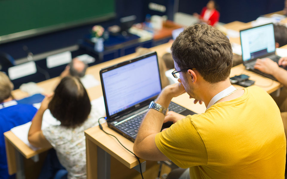 στα-θρανία-η-τεχνητή-νοημοσύνη-2385830