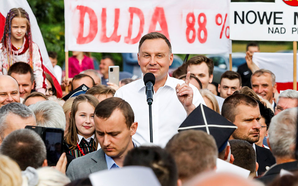 ξανά-pis-στην-προεδρία-της-πολωνίας-2387873