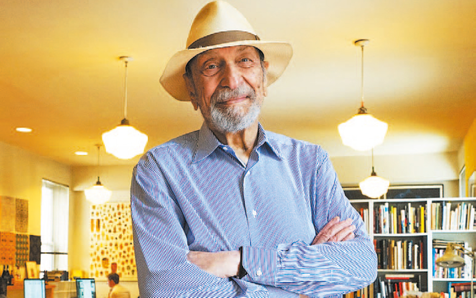 υπόκλιση-στον-θρύλο-του-ντιζάιν-2386540