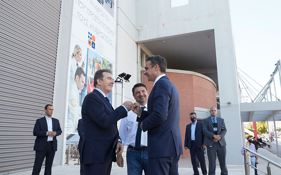 στο-νέο-αρχηγείο-της-πολιτικής-προστα-2390587