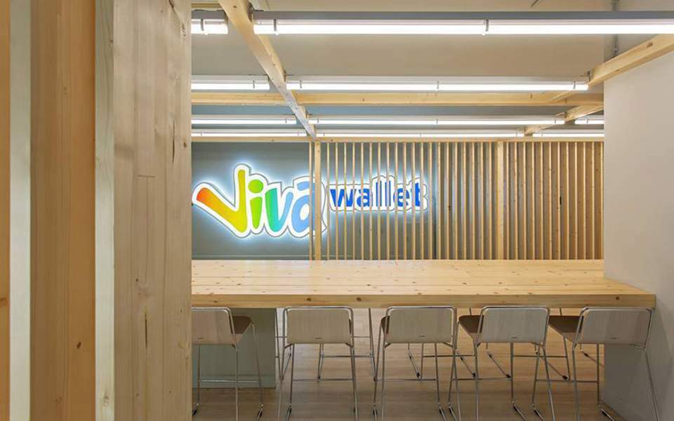 πληρωμές-μέσω-apple-pay-από-τη-viva-wallet-2386927