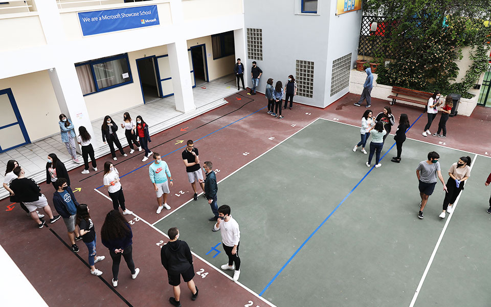 τα-ιδιωτικά-σχολεία-αλλάζουν-σελίδα-2388290