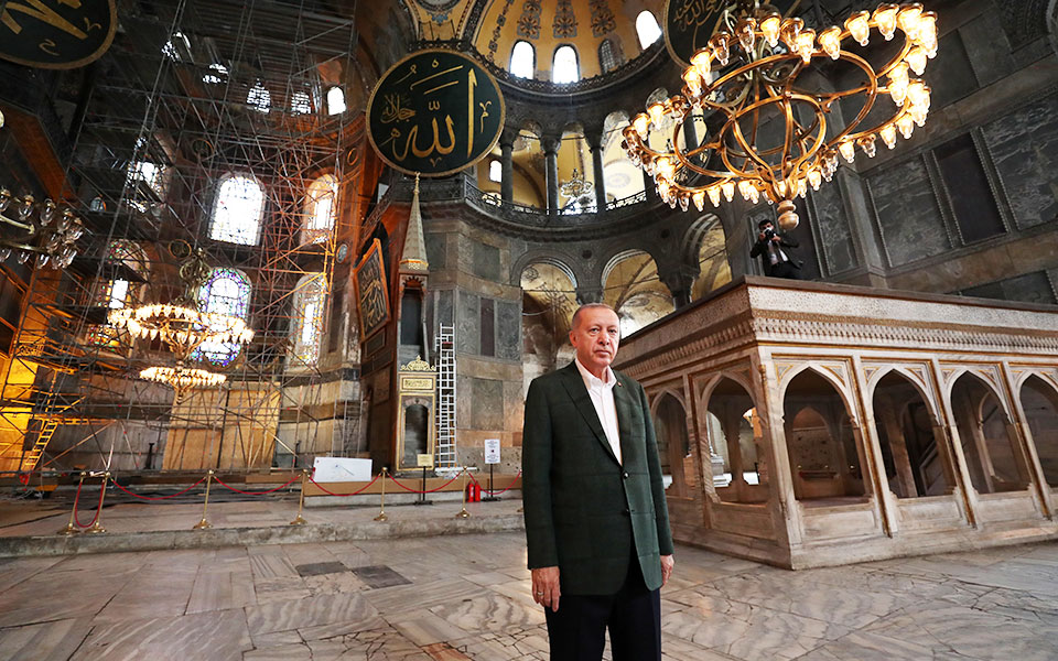 η-μετατροπή-της-αγίας-σοφίας-2389296