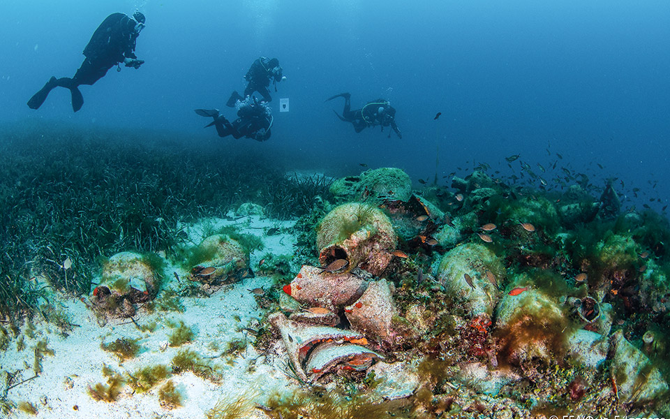 σαν-πειρατές-στις-βόρειες-σποράδες-2390860