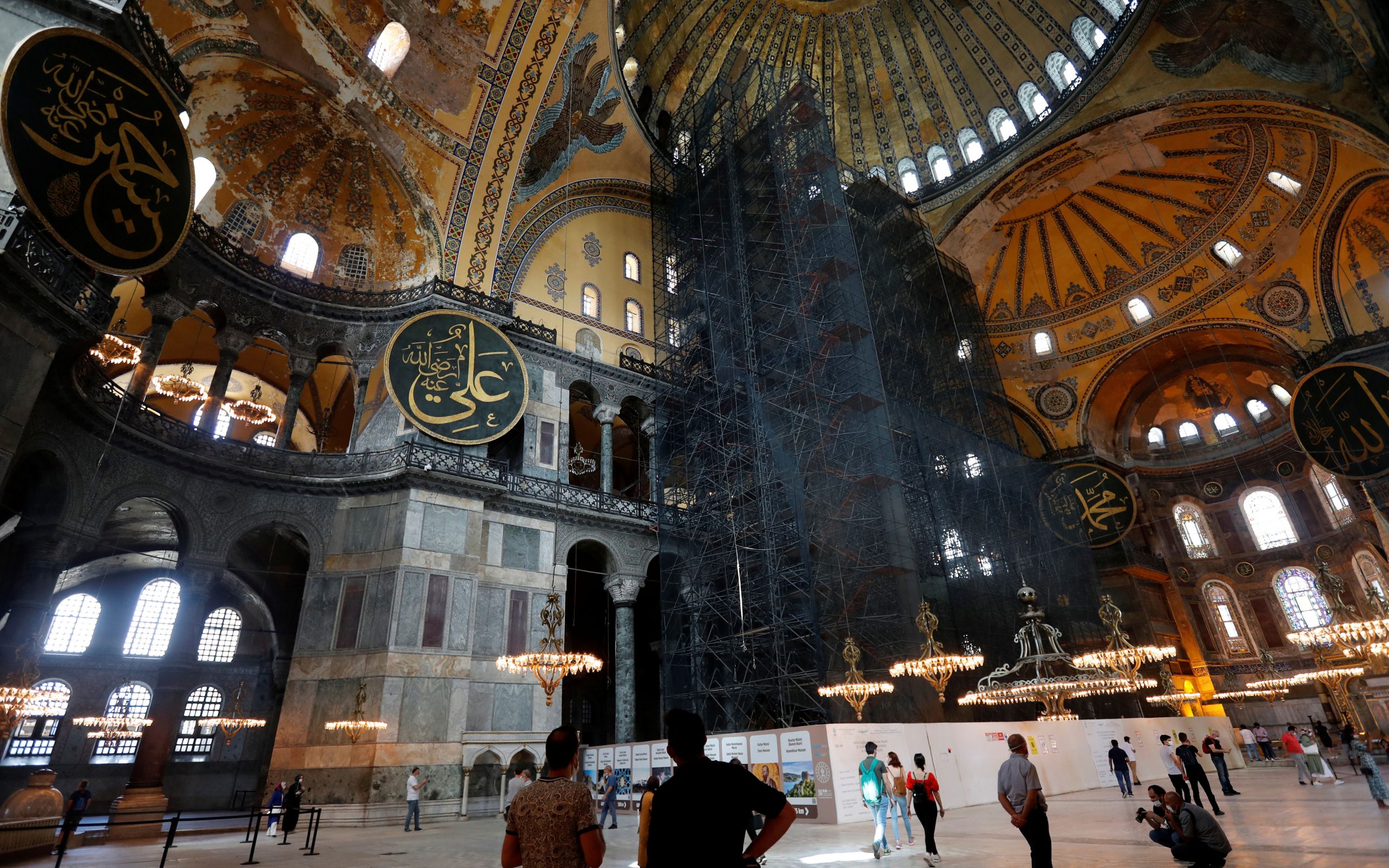 ελληνική-ιστορική-εταιρεία-σε-άμεσο-κ-2389797