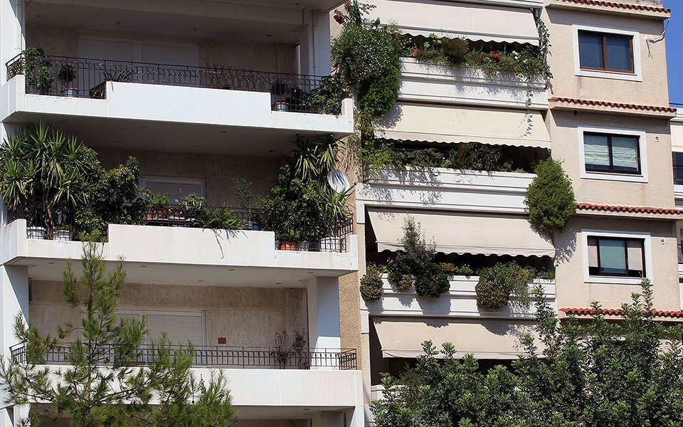 τέλος-η-αναμονή-στην-εφορία-για-τις-μετ-2387194