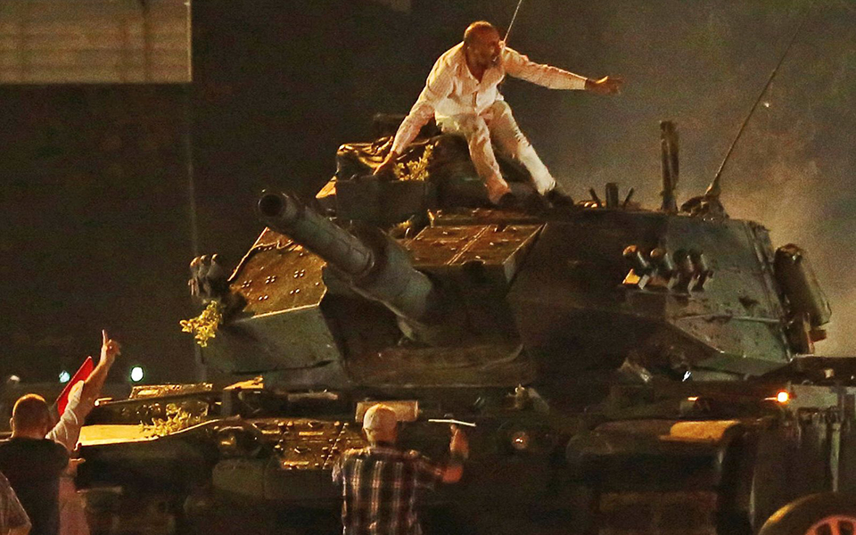 το-δήθεν-πραξικόπημα-της-τουρκίας-2388887