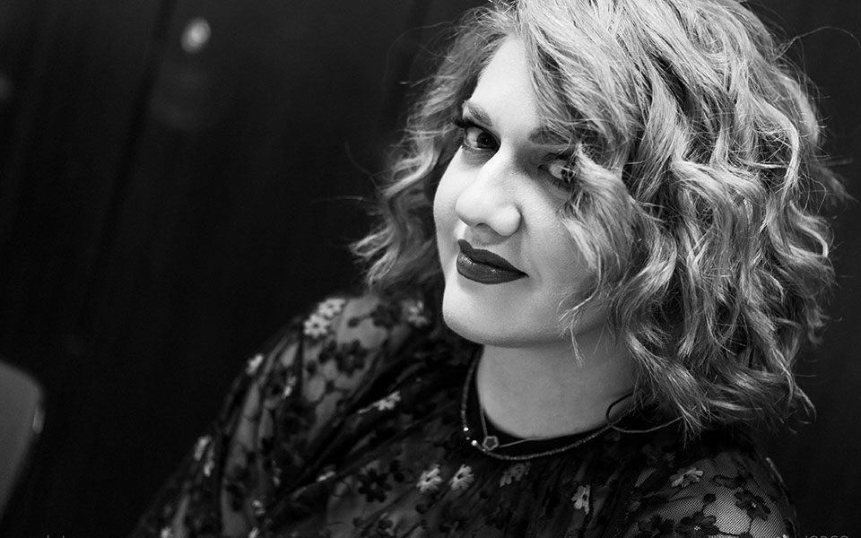 ενα-εικοσιτετράωρο-με-την-ερμηνεύτρι-2388662