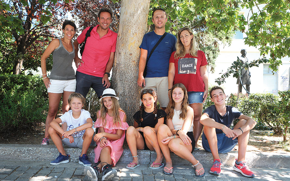 οι-ταξιδιώτες-που-δεν-φοβήθηκαν-την-πα-2390251