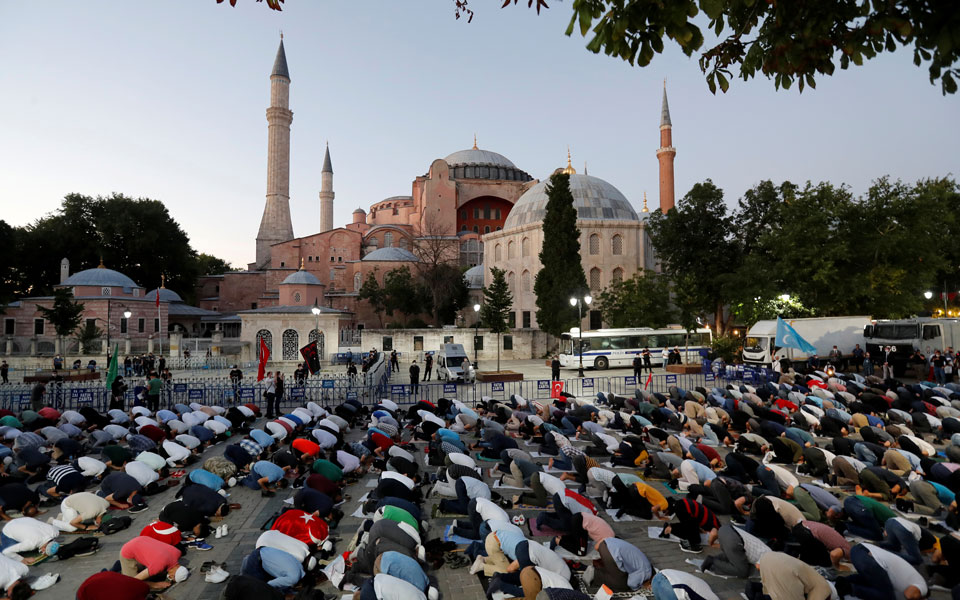 η-unesco-θα-επανεξετάσει-το-καθεστώς-της-αγί-2387480