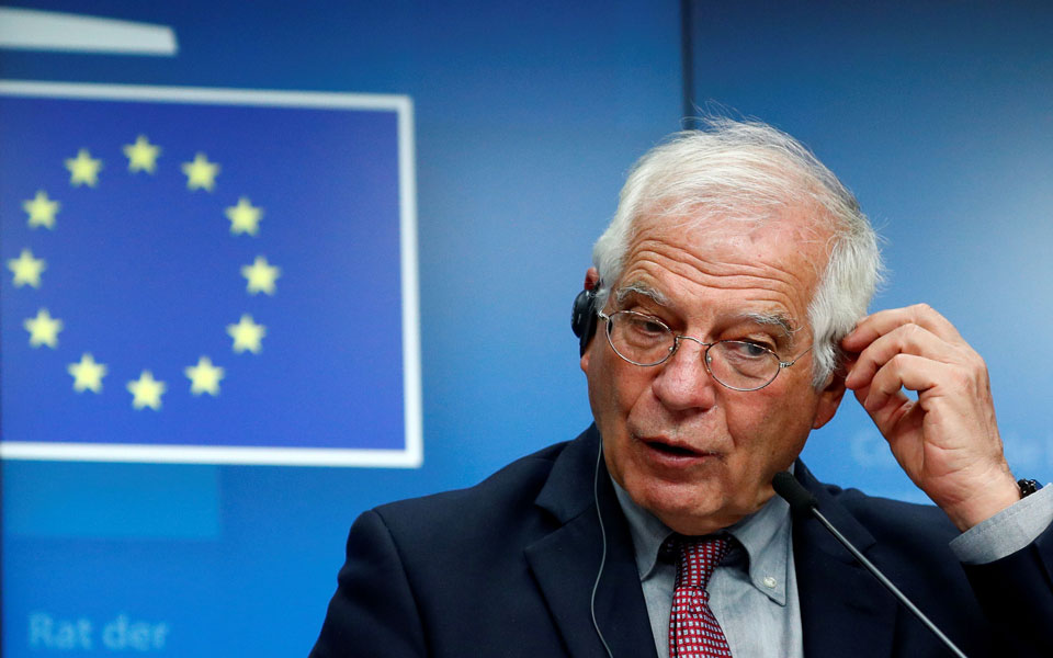 τηλεφωνική-επικοινωνία-δένδια-μπορ-2390162