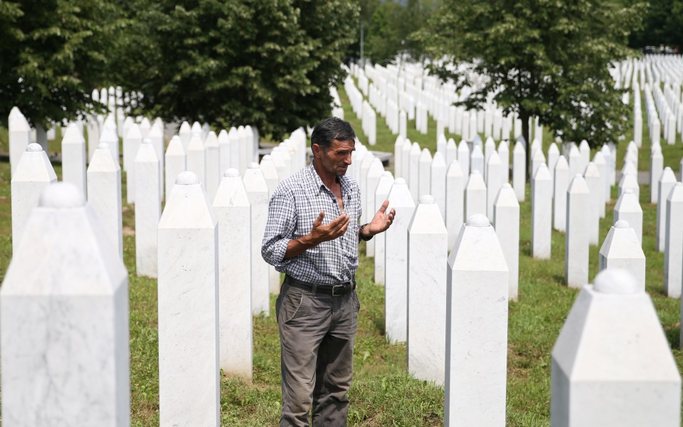 βοσνία-σερβία-25-χρόνια-από-την-γενοκτ-2387212