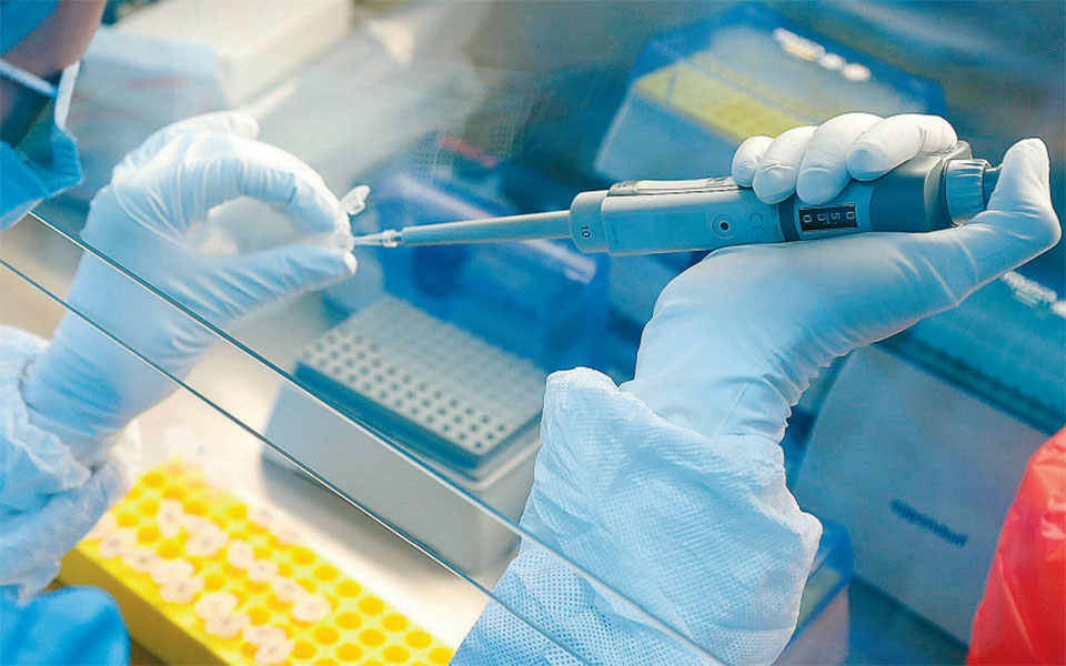 μαίνεται-ο-πόλεμος-των-εμβολίων-κατά-τ-2390689