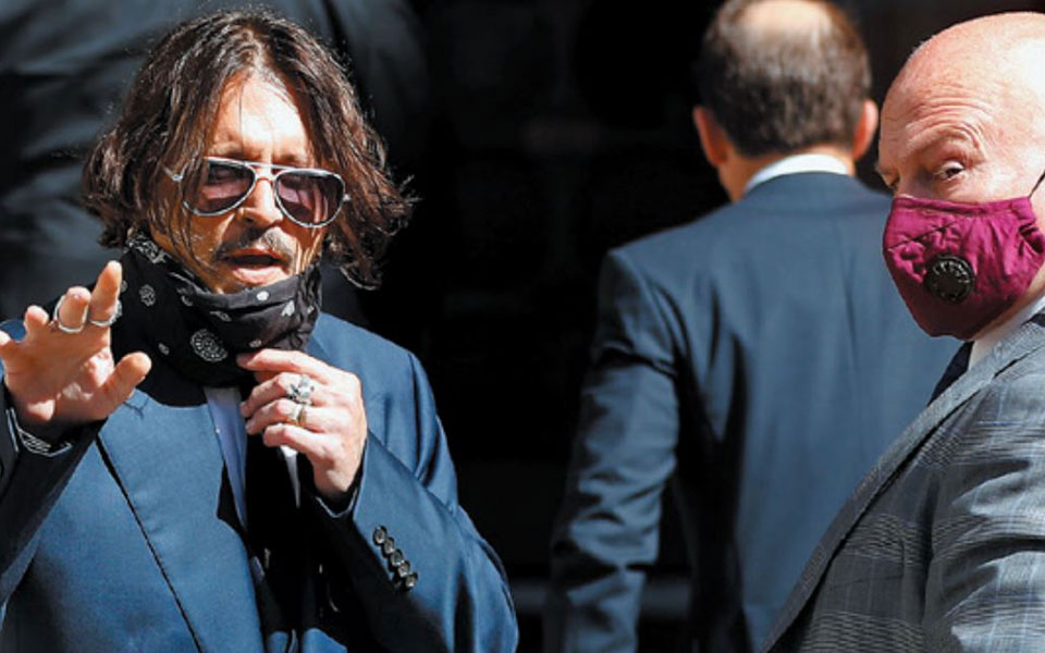 ο-ηθοποιός-τζόνι-ντεπ-εναντίον-sun-2386954