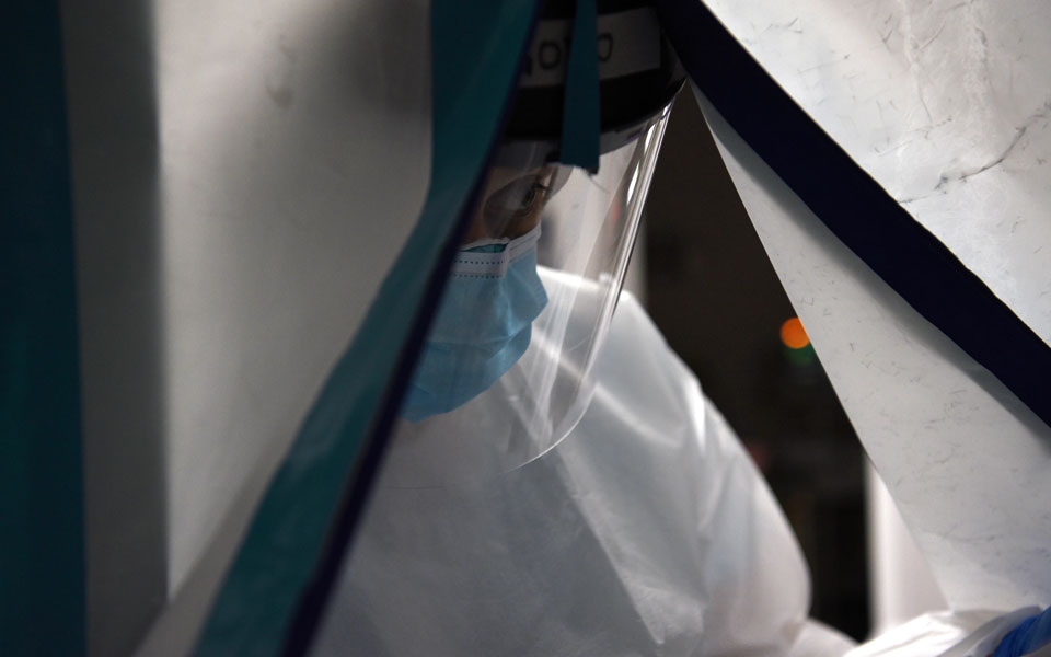 reuters-ξεπερνούν-τους-130-000-οι-θάνατοι-από-covid-19-στι-2386658