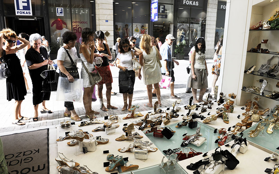 ανακάμπτει-σταδιακά-το-λιανεμπόριο-μ-2389893