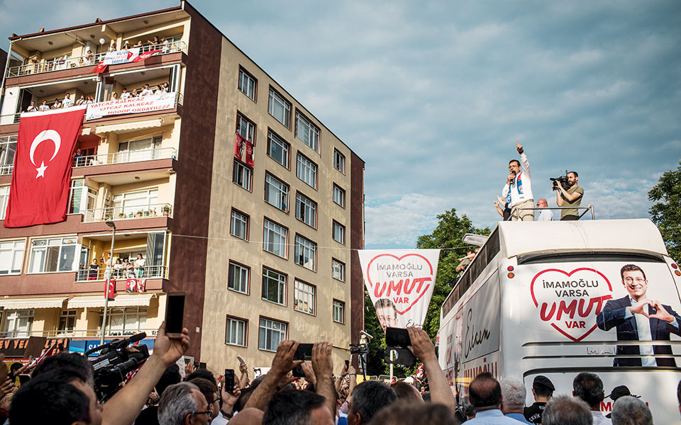 υπάρχει-άλλος-δρόμος-για-την-τουρκία-2390265