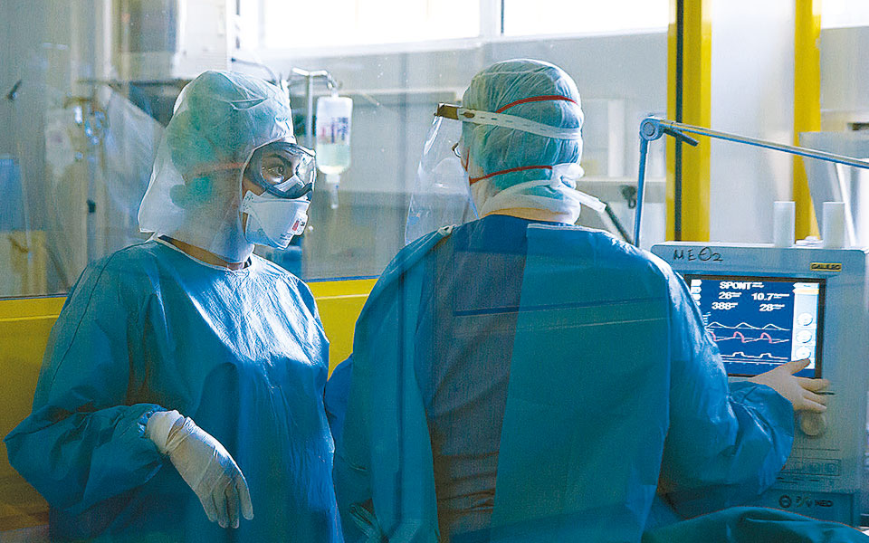 κορωνοϊός-υπερήλικοι-νίκησαν-τη-στατ-2386206