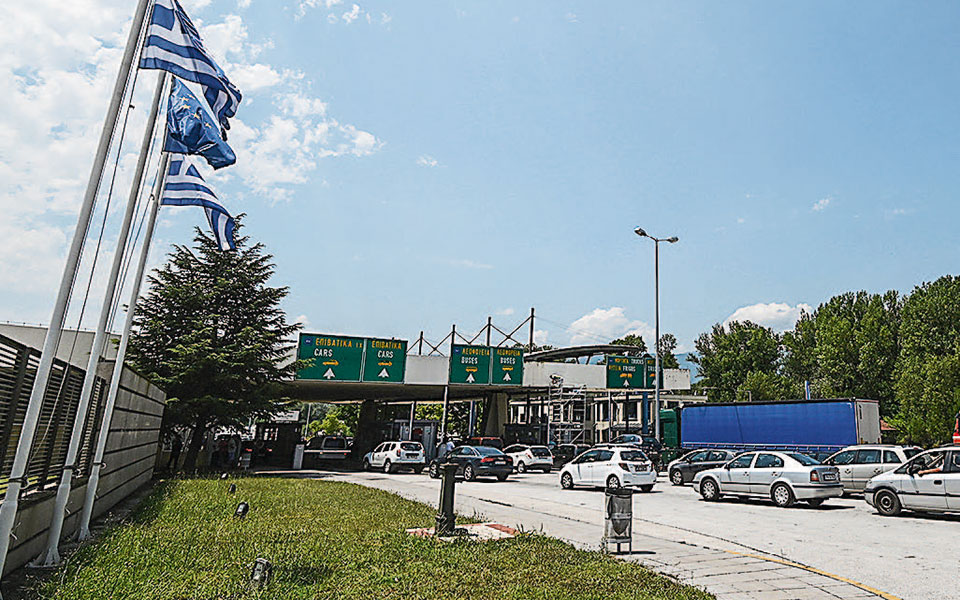 κορωνοϊός-ανοδος-του-μέσου-όρου-κρουσ-2388480