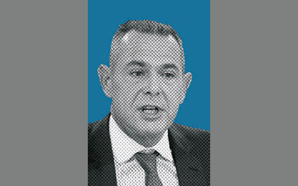 πάνος-καμμένος-φρούτα-2386264