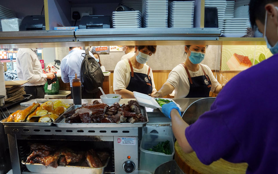 χονγκ-κονγκ-υποχρεωτική-η-χρήση-μάσκα-2389321