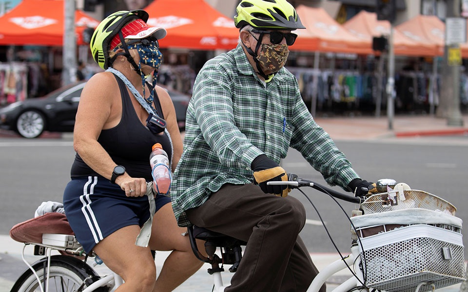 καλιφόρνια-μπαρ-και-εστιατόρια-κλείν-2385941