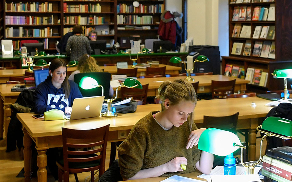 για-την-καριέρα-μου-ευχαριστώ-τη-βιβ-2387116