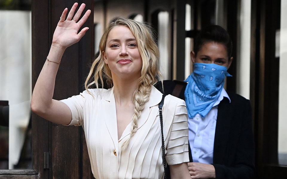 αμπερ-χερντ-ο-τζόνι-ντεπ-απείλησε-να-με-2389020