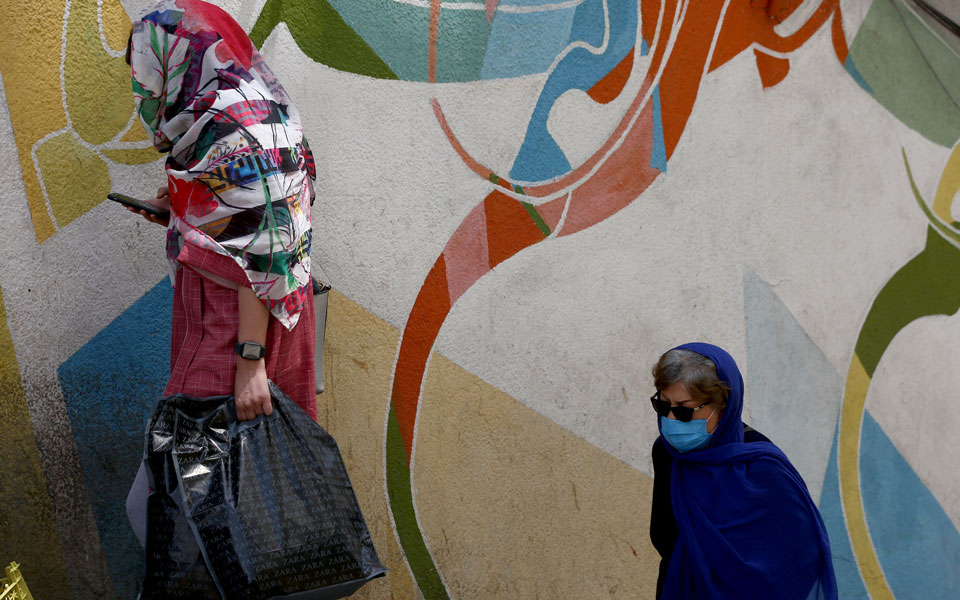 ιράν-αριθμός-ρεκόρ-νέων-θανάτων-από-covid-19-2389184