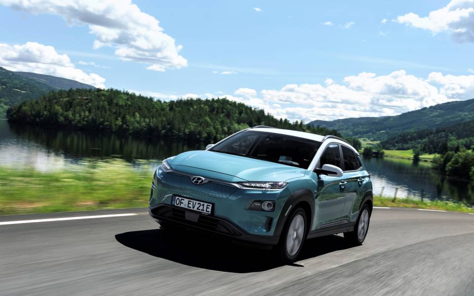 to-kona-electric-ξεπέρασε-το-ορόσημο-των-100-000-πωλήσεων-2390770