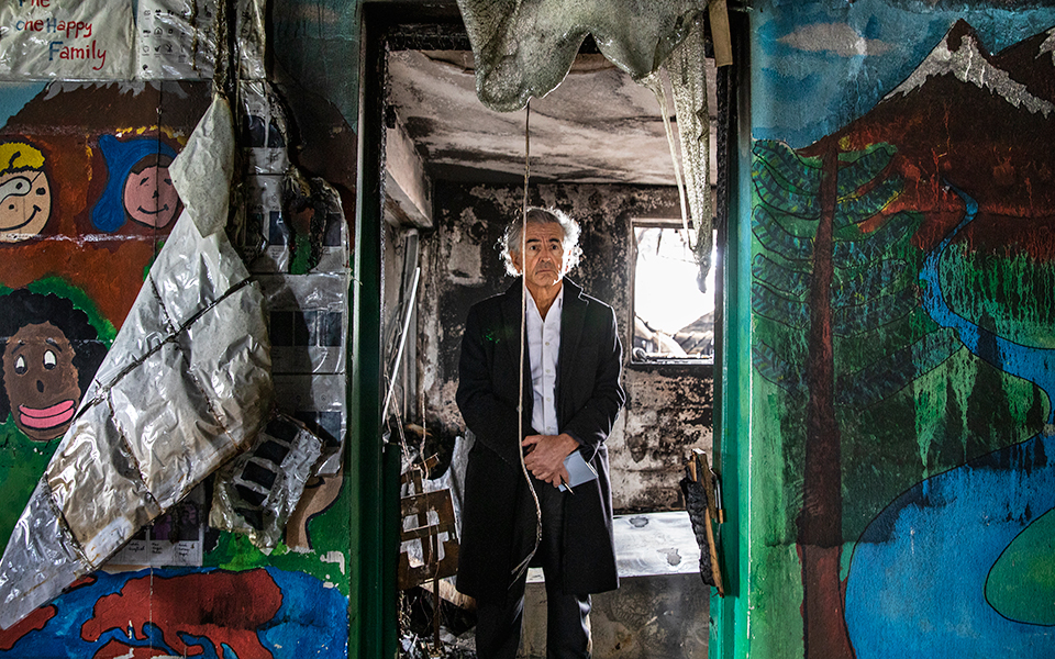 οδοιπορικό-μπερνάρ-ανρί-λεβί-στη-μόρι-2386481