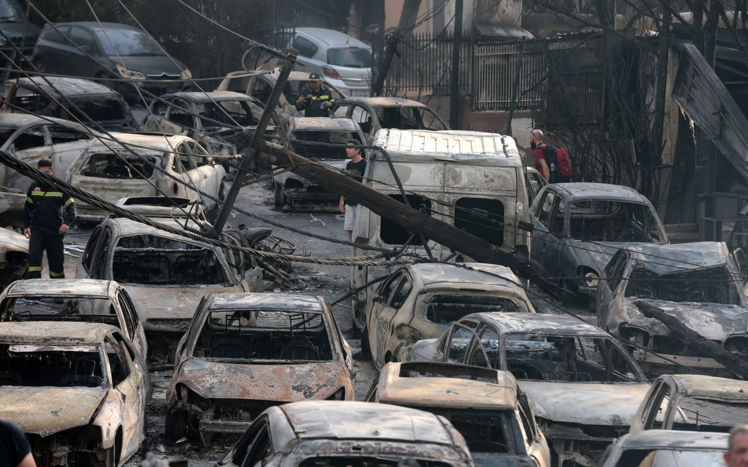 β-ματθαιόπουλος-τι-απαντά-για-την-πυρκ-2389818