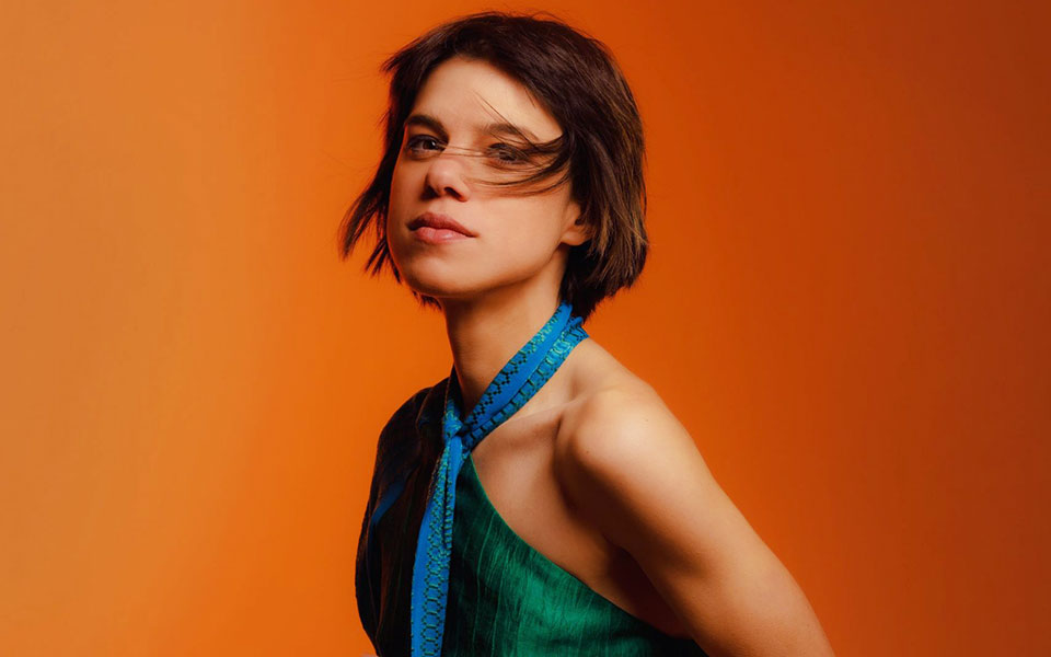 γεμίζοντας-το-ηρώδειο-με-άρωμα-από-για-2388766