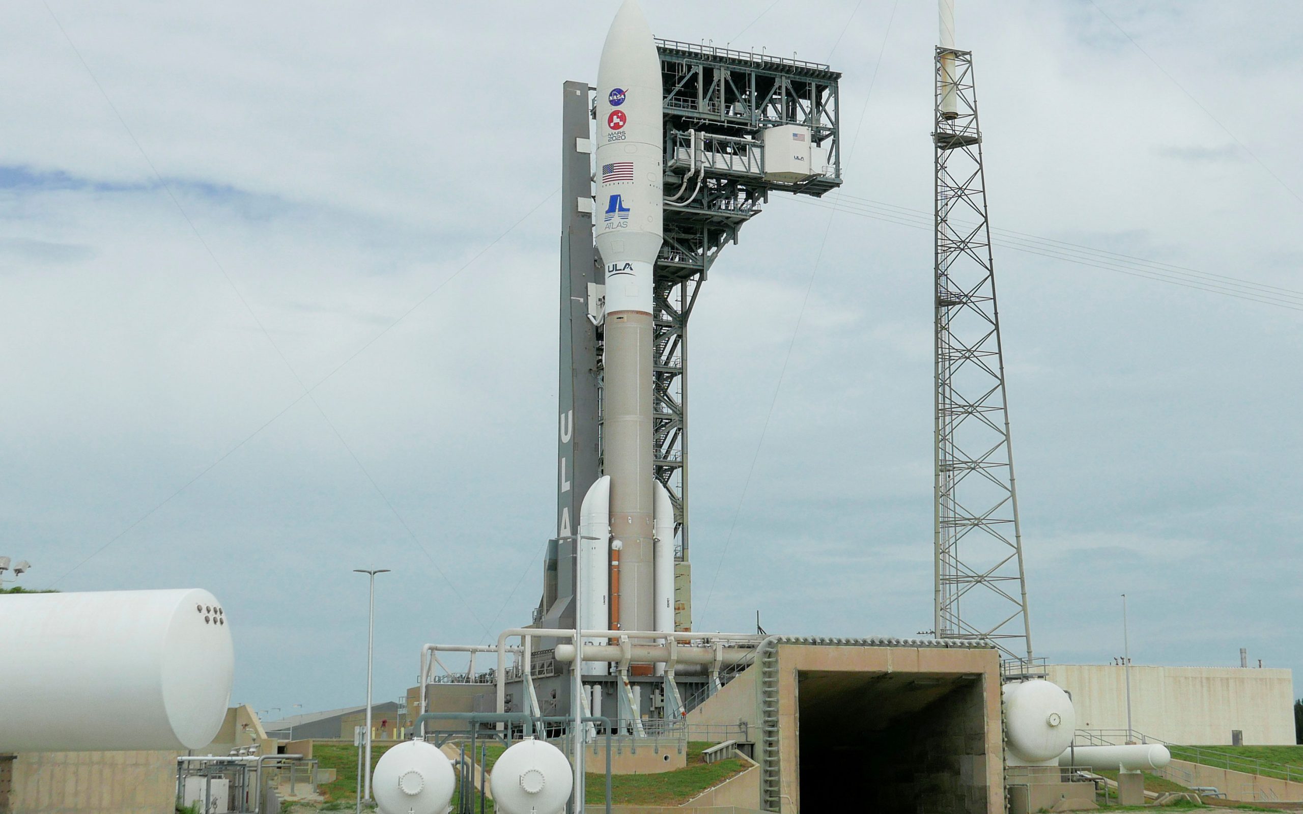 έτοιμη-για-την-εκτόξευση-ερευνητικού-2390641